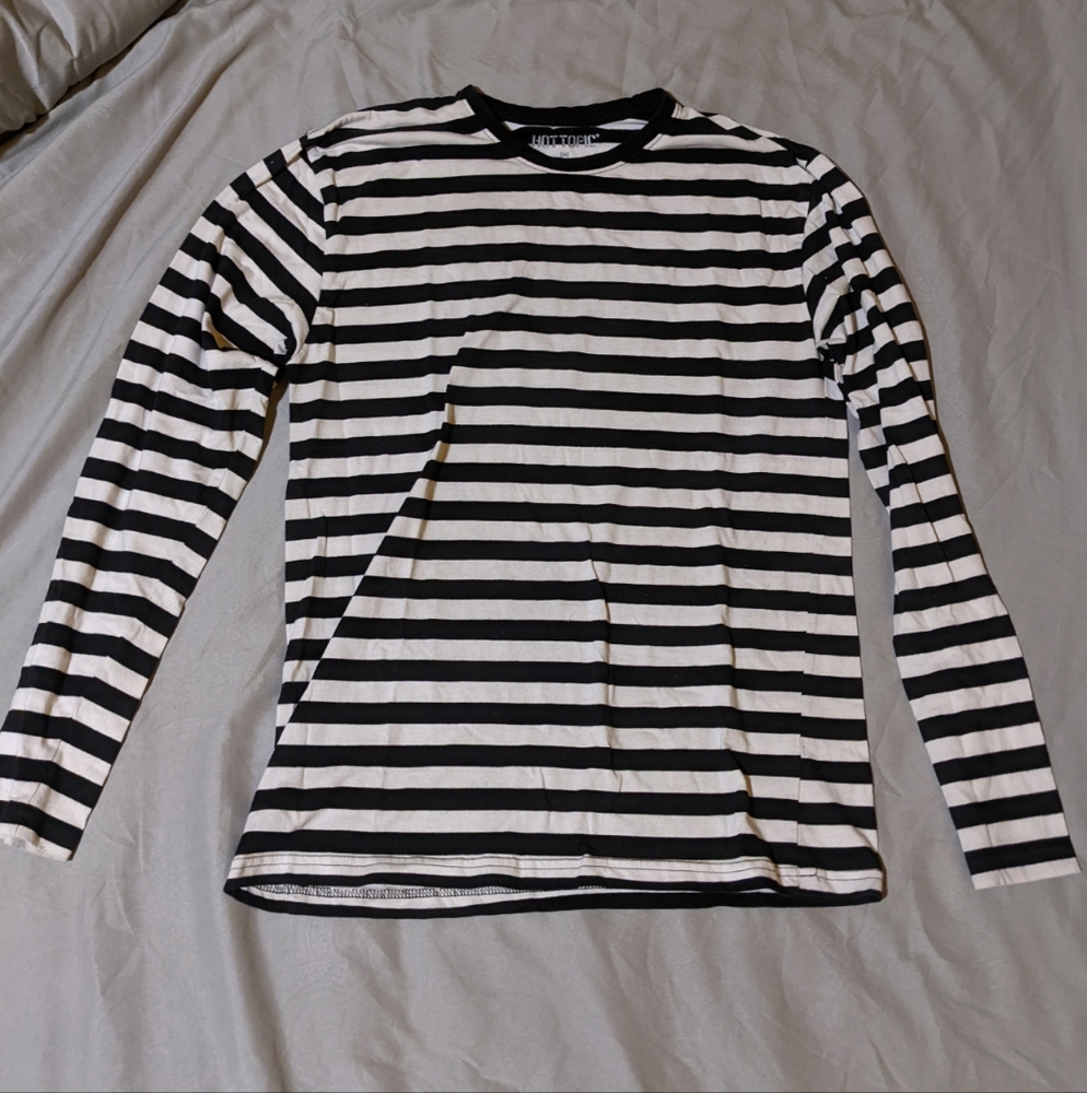 Hot Topic Striped Shirt (Medium)